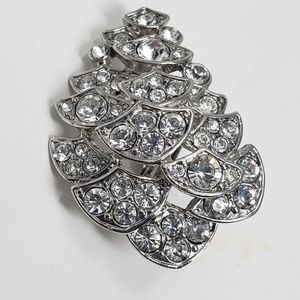 Givenchy Jewelry - Givenchy crystal silver metal clip earrings Givenchy Jewelry - Givenchy crystal silver metal clip earrings